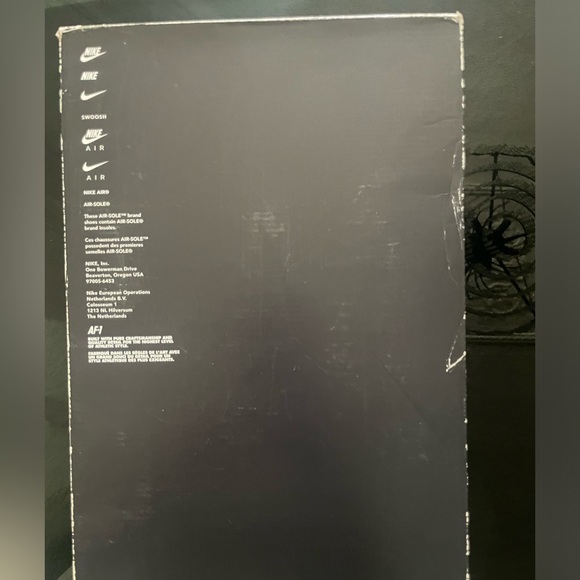 Limited Edition AIR FORCE 1 SPRM '07 (LEBRON)
Size 14
BLACK/BLACK-MET GOLD - Picture 8 of 11